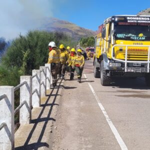 Incendio en el Parque Tornquist - Cerro Ventana de Sierra de la Ventana